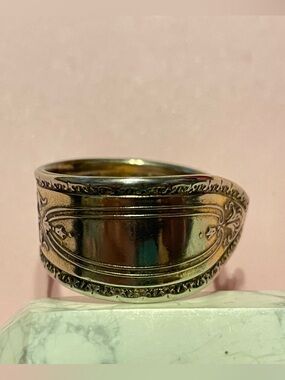 Vintage Ornate Spoon Ring #9147